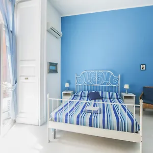 https://camera-con-vista-apartments.hotels-amalfi.com